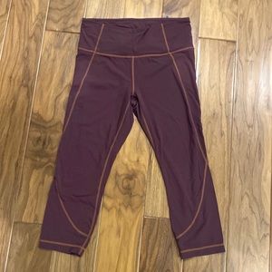 Athleta eggplant leggings in excellent used shape. No rips, tears or snags.